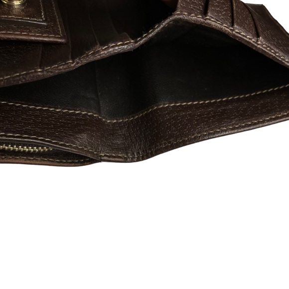 Gucci Vintage Abbey Monogram GG Canvas and Leather Gold Buckle BiFold Wallet - Picture 14 of 15